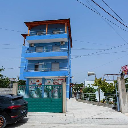 Vila Brilant Vlorë 外观 照片