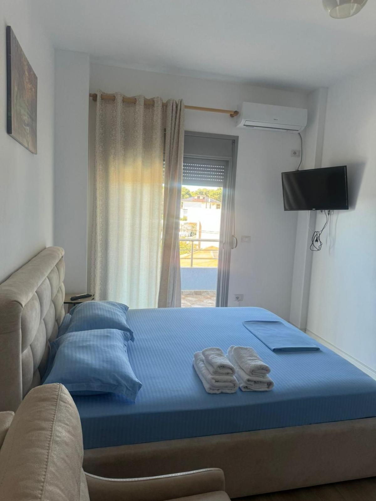 Vila Brilant Vlorë 外观 照片